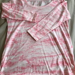 Women’s long sleeve shirts  size medium